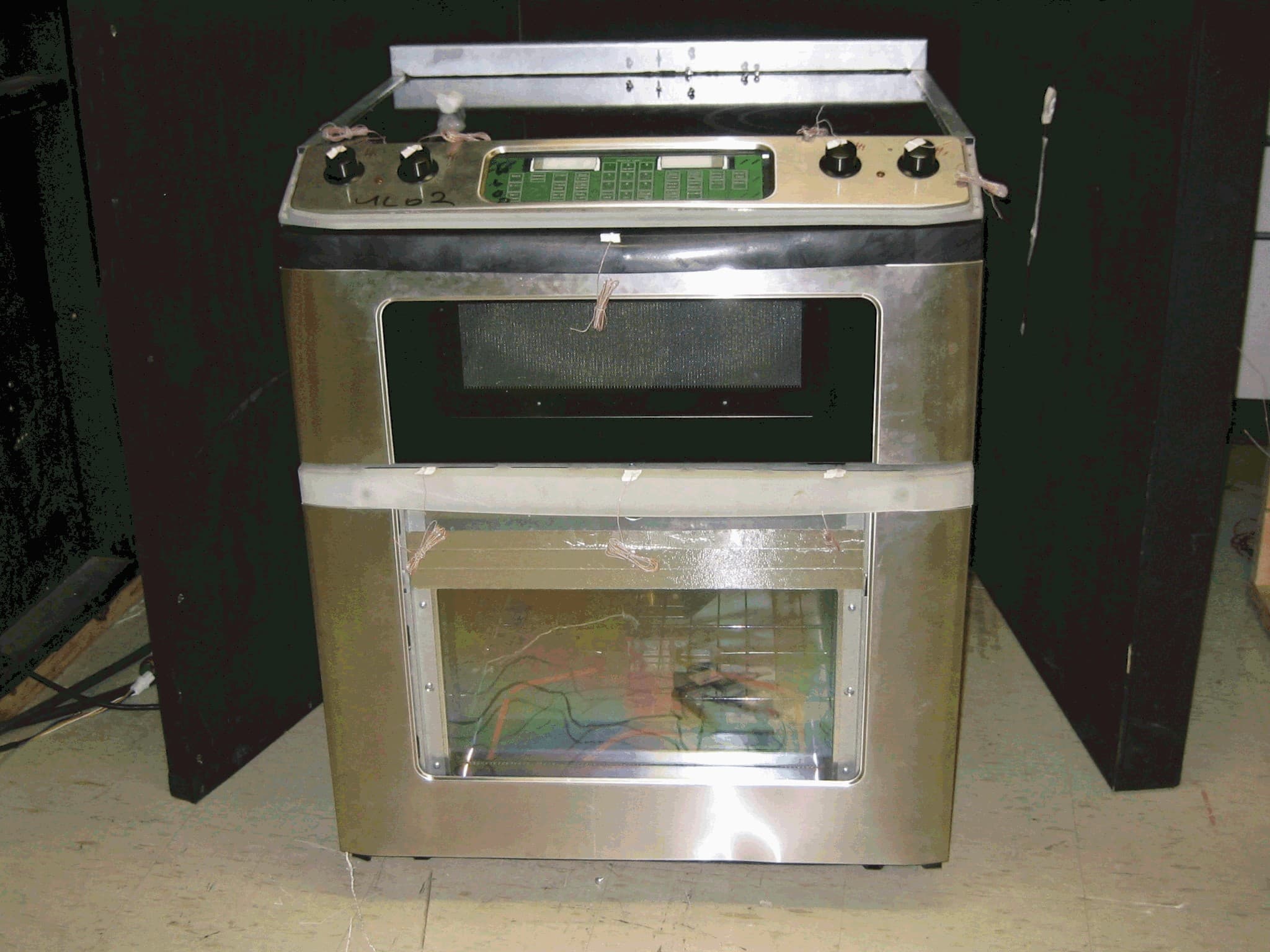Electric Range With Microwave Oven - FCC ID APYDMR0146 - Sharp Corporation