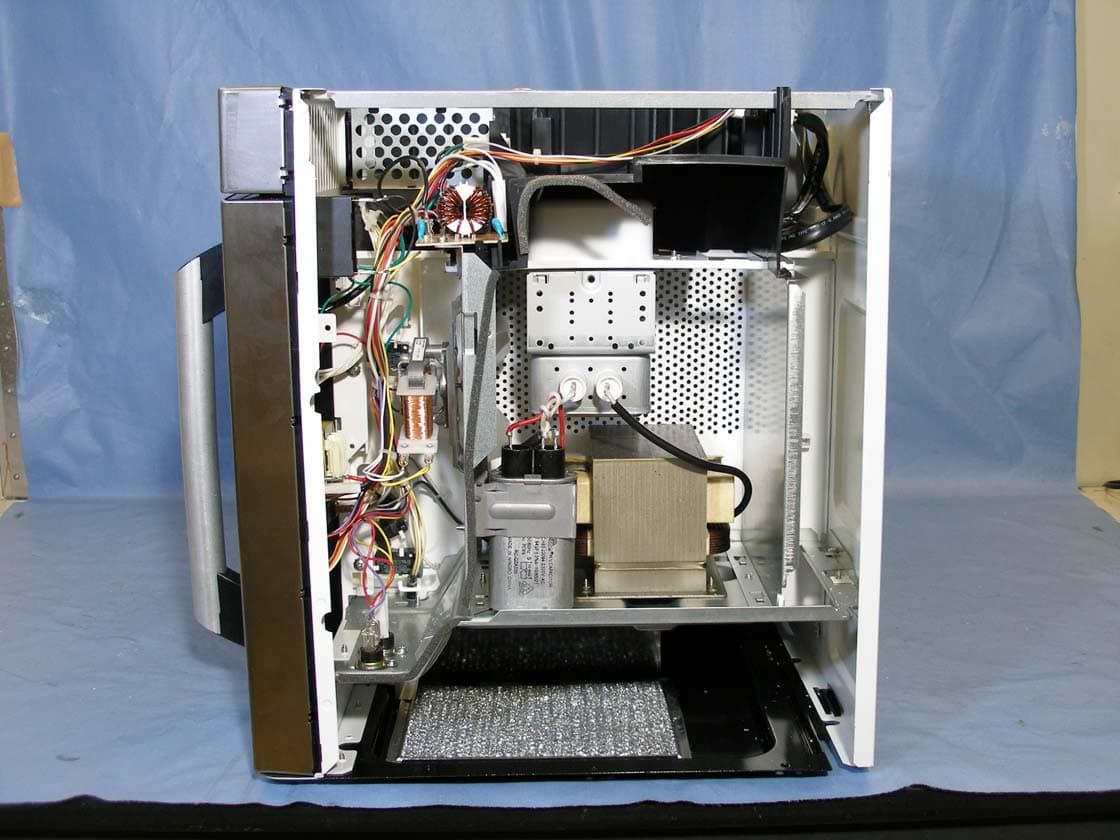 Household Microwave Oven - FCC ID APYDMR0170 - Sharp Corporation (3)