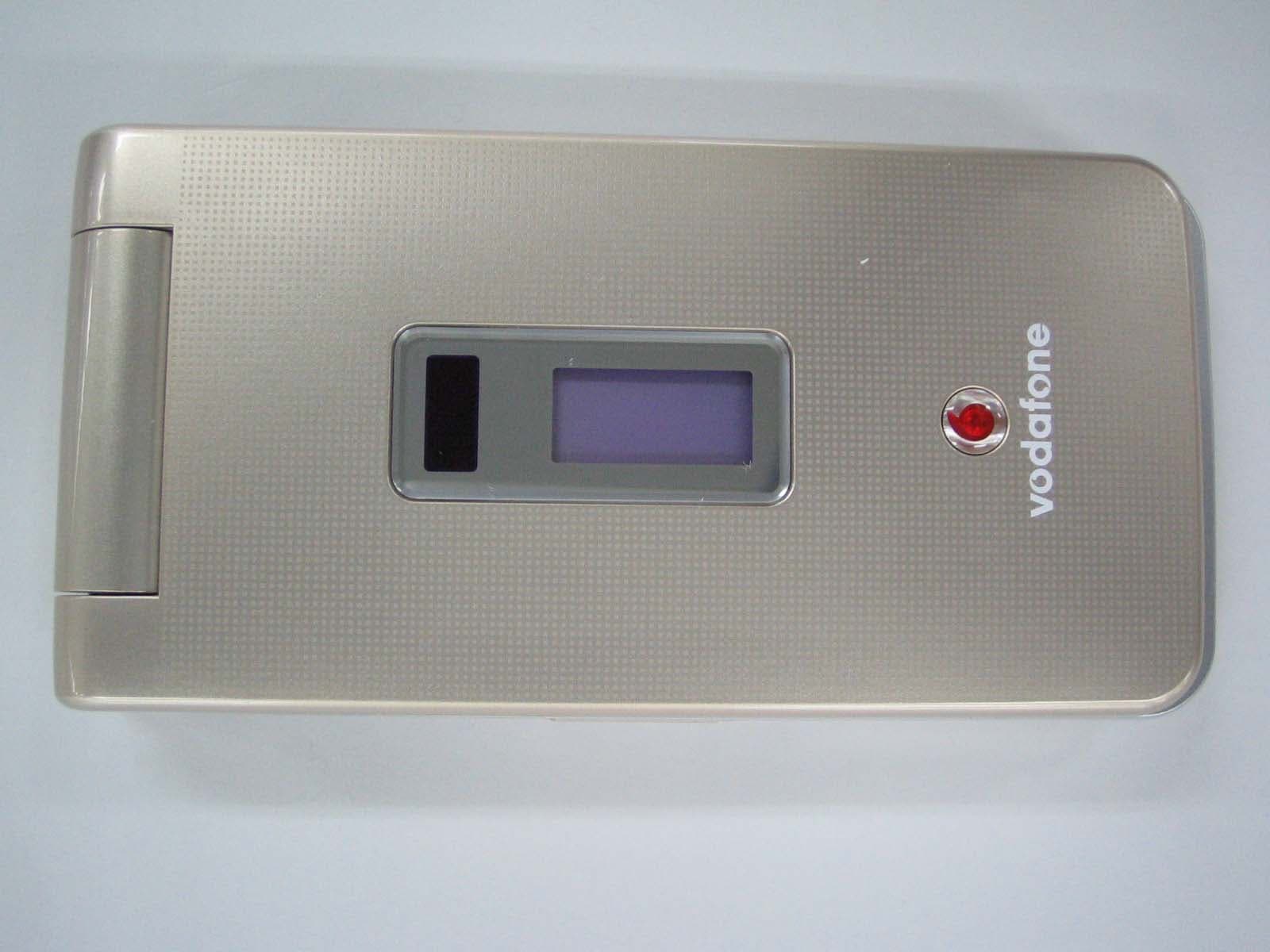 PCS Cellular Phone W/Bluetooth - FCC ID APYHRO00048 - Sharp Corporation (2)