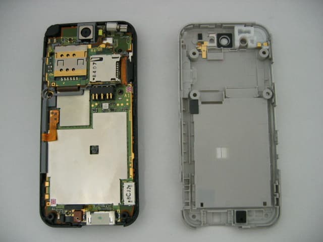 Cellular Transceiver - FCC ID APYHRO00074 - Sharp Corporation (4)