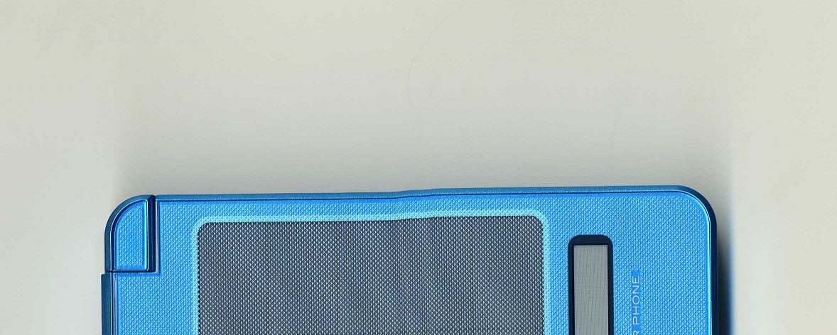 Cellular Phone - FCC ID APYHRO00119 - Sharp Corporation (1)