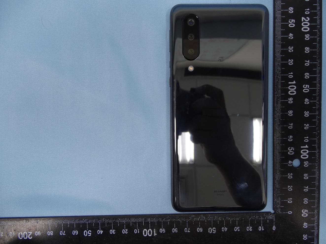 Smart phone - FCC ID APYHRO00287 - Sharp Corporation (2)