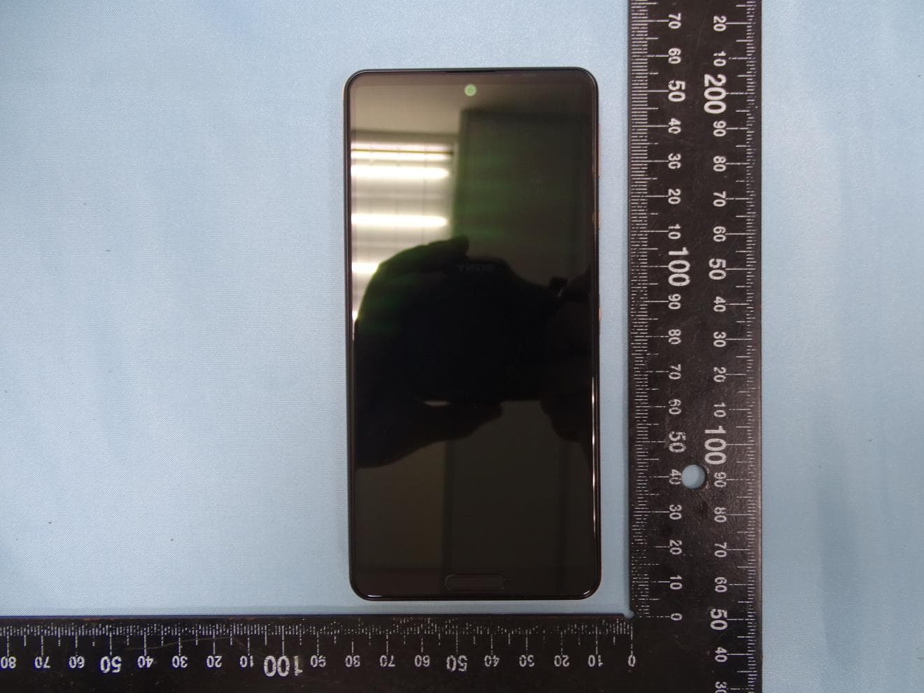 Smart phone - FCC ID APYHRO00288 - Sharp Corporation (4)