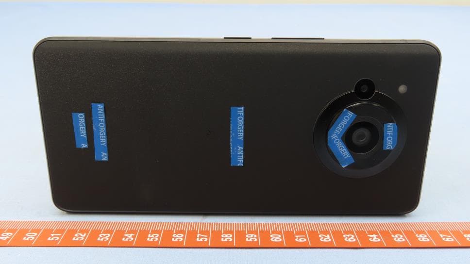 Smart Phone - FCC ID APYHRO00315 - Sharp Corporation