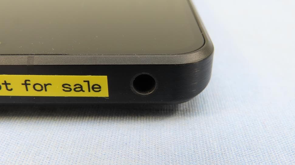 Smart Phone - FCC ID APYHRO00315 - Sharp Corporation (2)