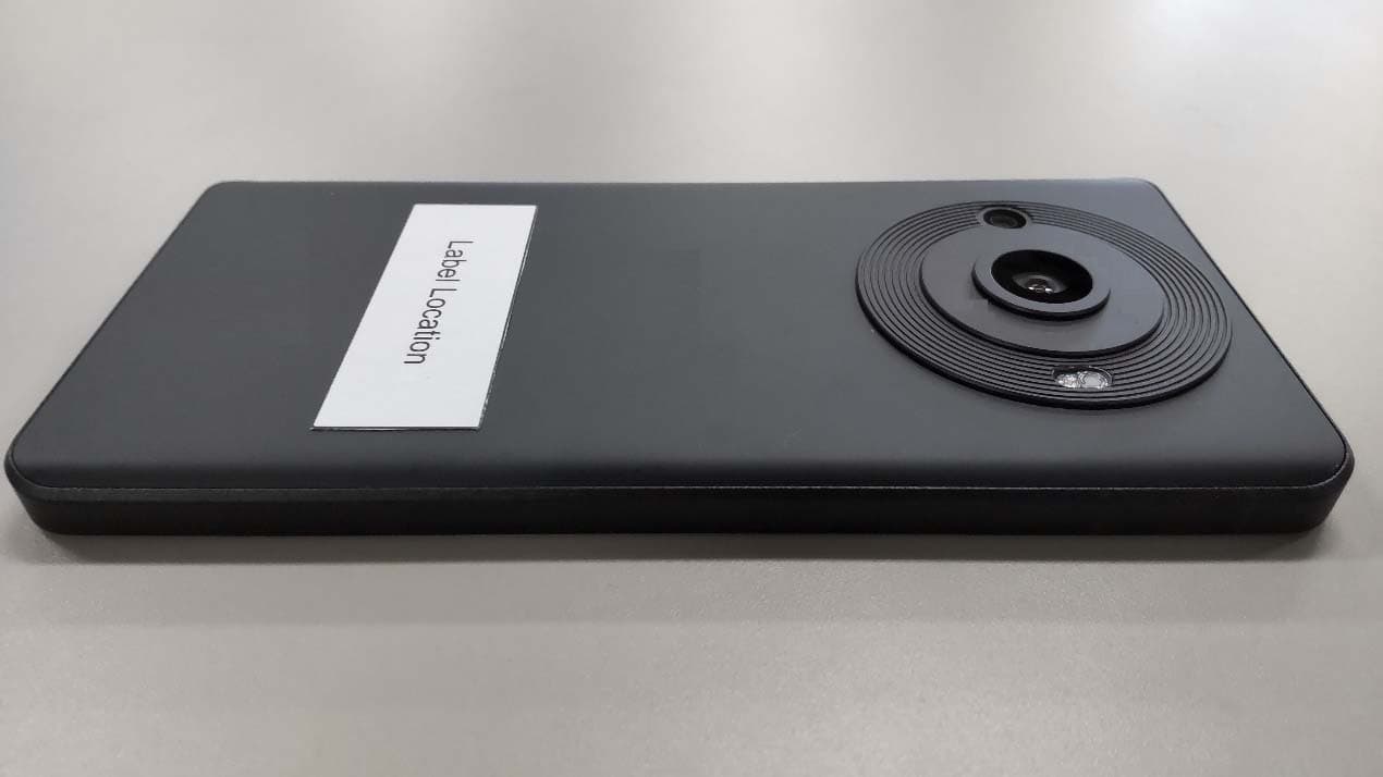 Smart phone (5G NR/LTE/WCDMA/GSM/BT/WIFI/NFC/WPT/UWB) - FCC ID APYHRO00324 - Sharp Corporation (4)