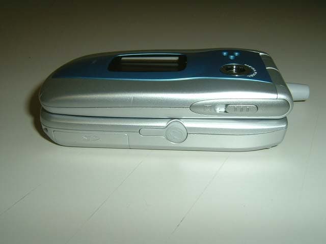 Tri-Band Mobile Cellular Phone - FCC ID APYNAR0057 - Sharp Corporation (2)