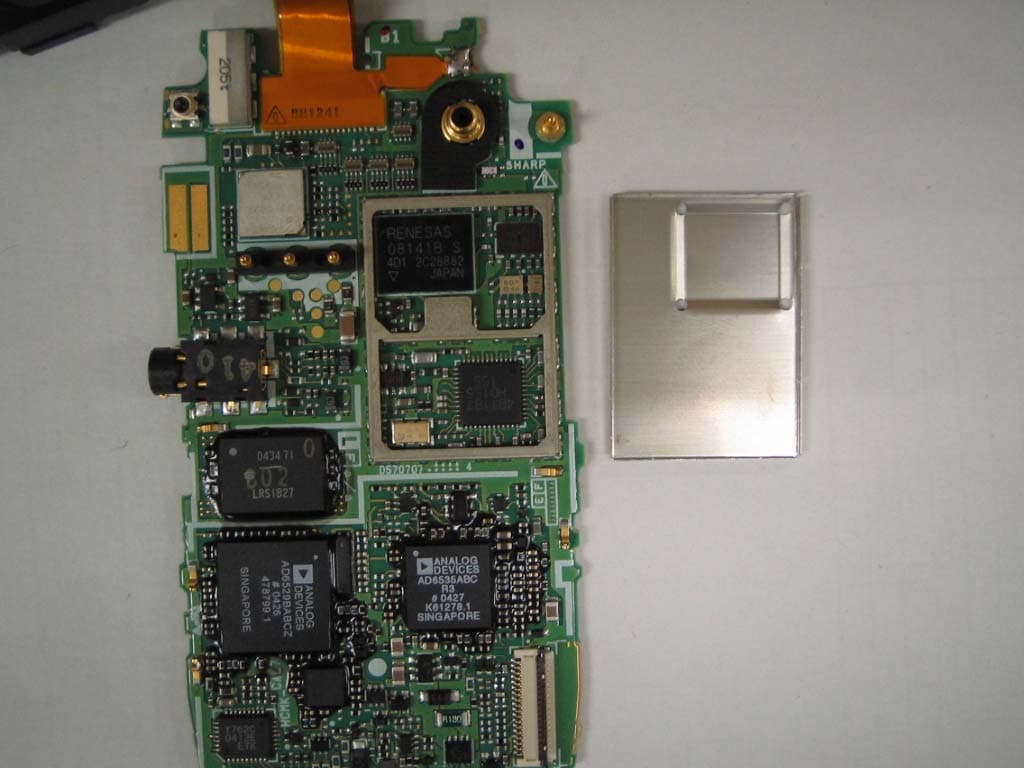 GSM900/DCS1800/PCS1900 Tri band cellular phone - FCC ID APYNAR0058 - Sharp Corporation (2)