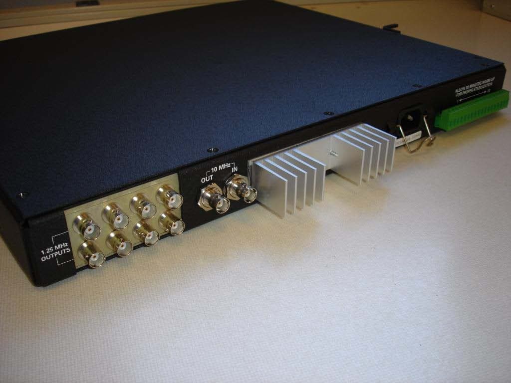 700 MHz LAND MOBILE REPEATER - FCC ID ATH2422607 - E F Johnson Company (2)