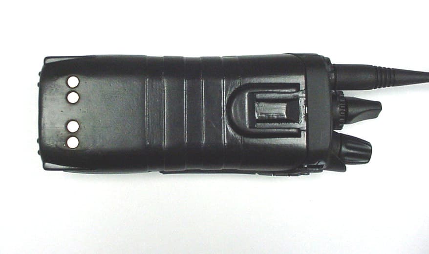 UHF (380 to 470 MHz) Portable Land Mobile Radio - FCC ID ATH2424130 - E F Johnson Company (4)