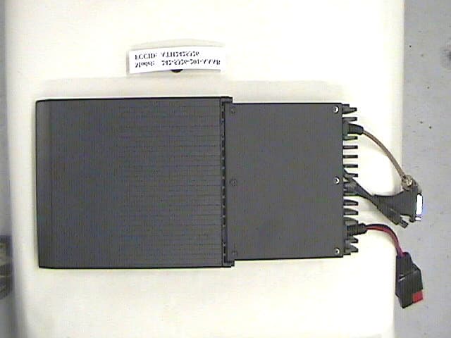 VHF Mobile Transceiver - FCC ID ATH2425326 - E F Johnson Company (3)