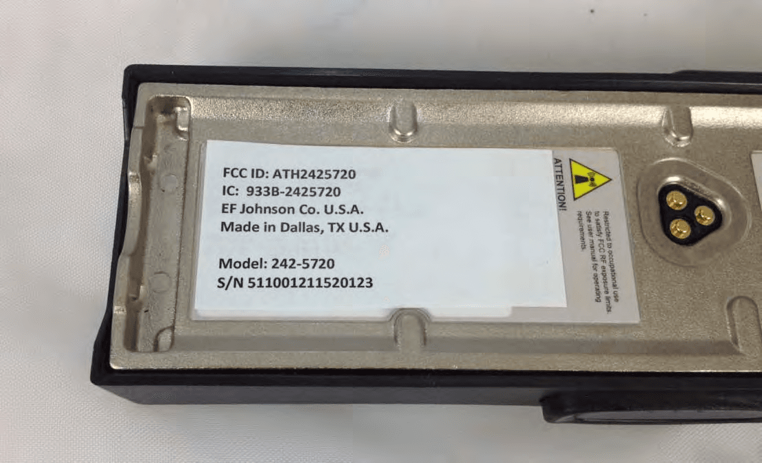 VP 600 UHF Land Mobile Radio Transceiver - FCC ID ATH2425720 - E F Johnson Company