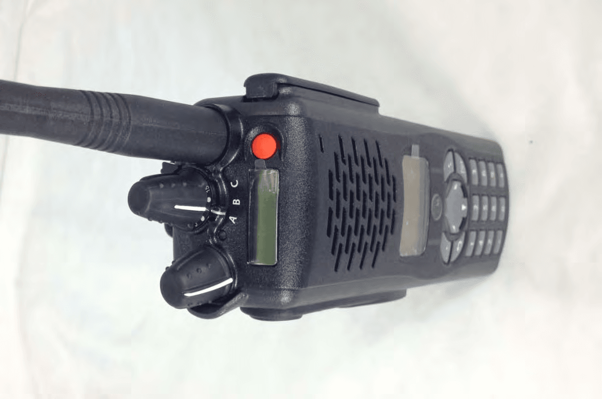 VP 600 UHF Land Mobile Radio Transceiver - FCC ID ATH2425720 - E F Johnson Company (2)