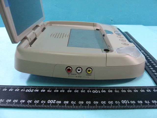 9� Digital Audio Video Player with FM Transmitter - FCC ID ATI9R3ODM90902 - Action Electronics Co.,Ltd.