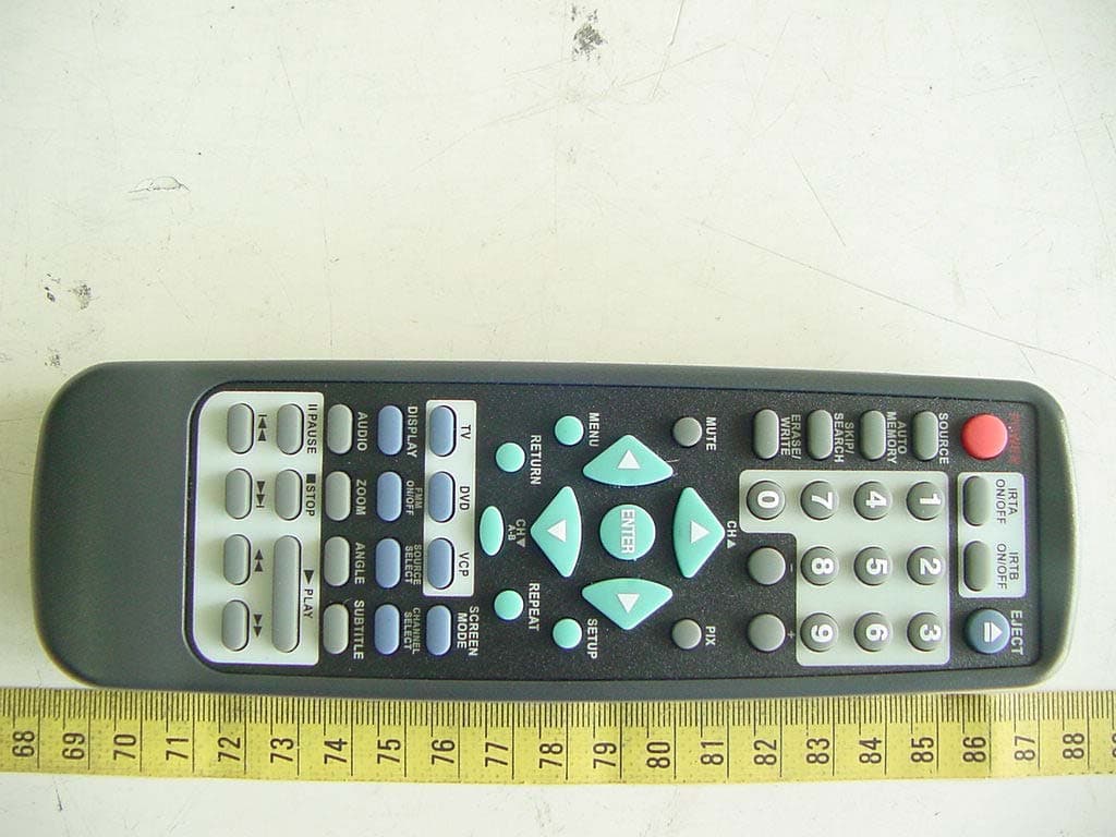 8.5" LCD Monitor w/ FM Transmitter - FCC ID ATI9R3VOH8512 - Action Electronics Co.,Ltd.