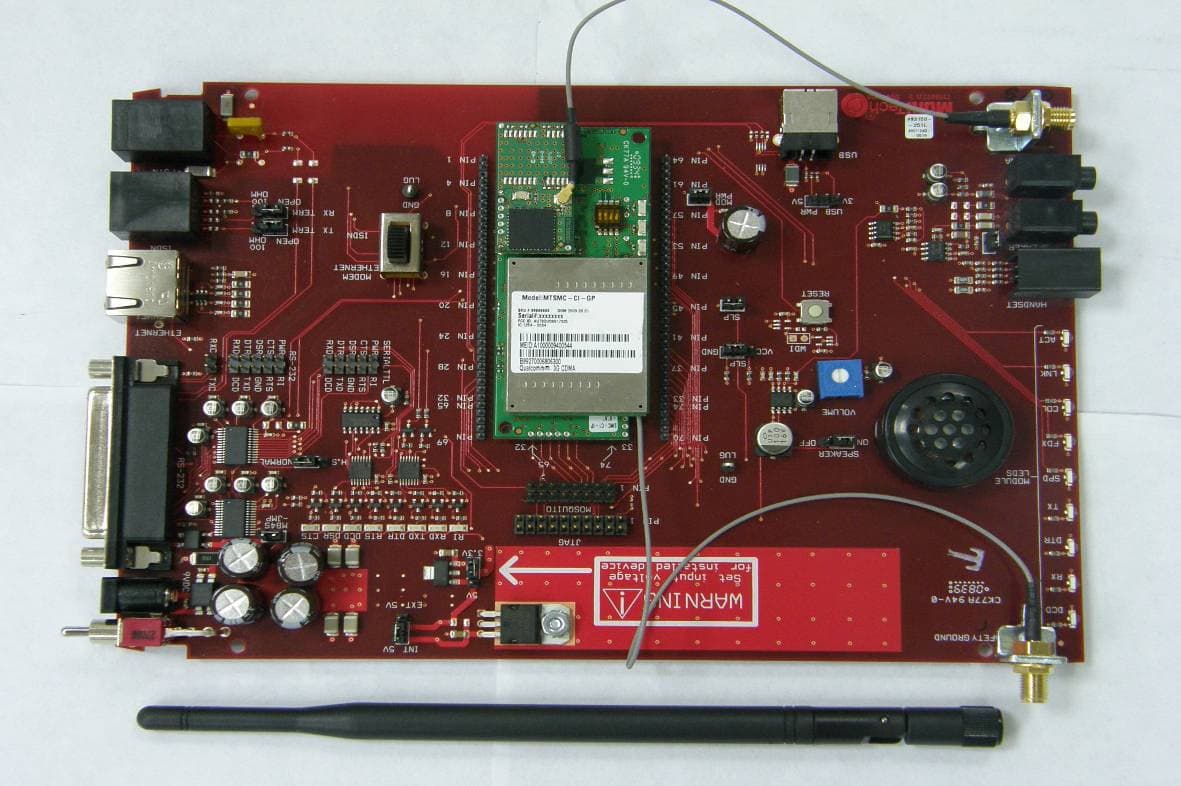 SocketModem CDMA - FCC ID AU792U09G17825 - Multi Tech Systems Inc