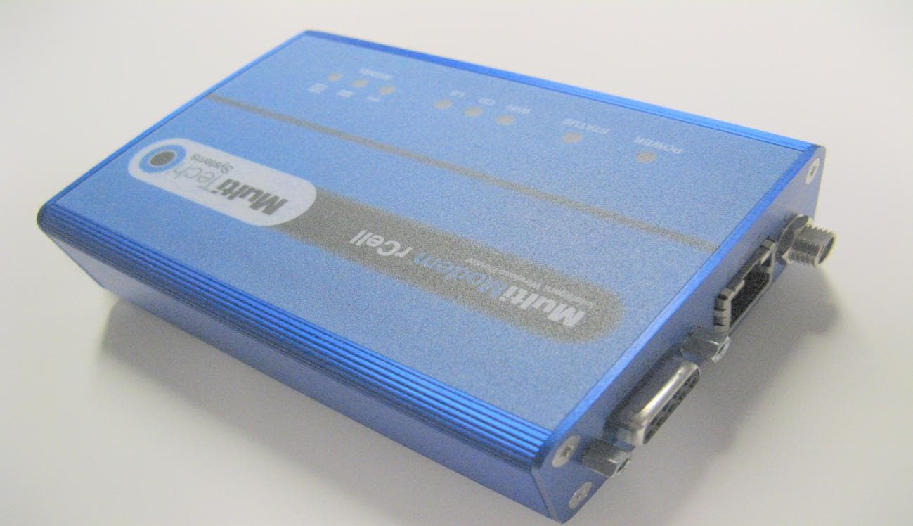 MultiModem rCell(R)100 Series Router - FCC ID AU792U13A16854 - Multi Tech Systems Inc (2)