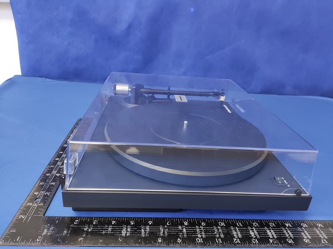 C6 TURNTABLE - FCC ID AUSC6B - Modern Marketing Concepts, Inc. (2)