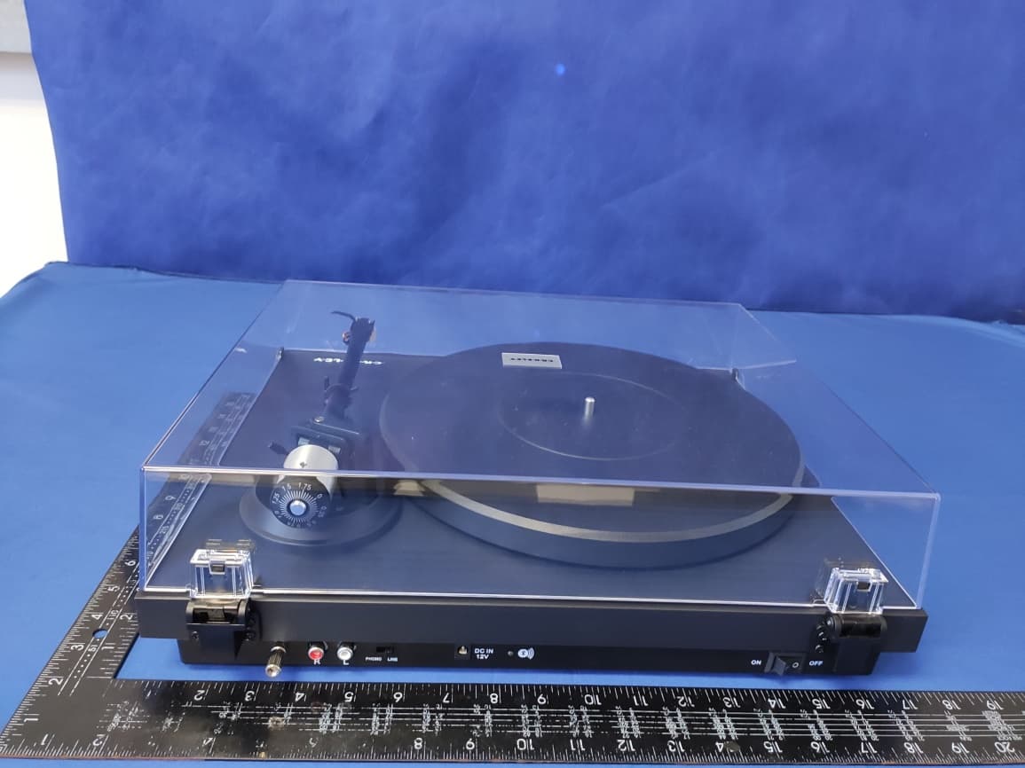 C6 TURNTABLE - FCC ID AUSC6B - Modern Marketing Concepts, Inc. (5)