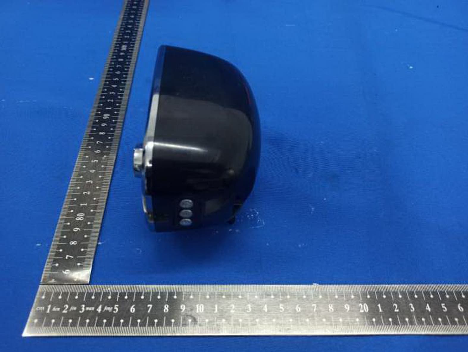 Bluetooth speaker - FCC ID AUSCR3039A - Modern Marketing Concepts, Inc. (5)