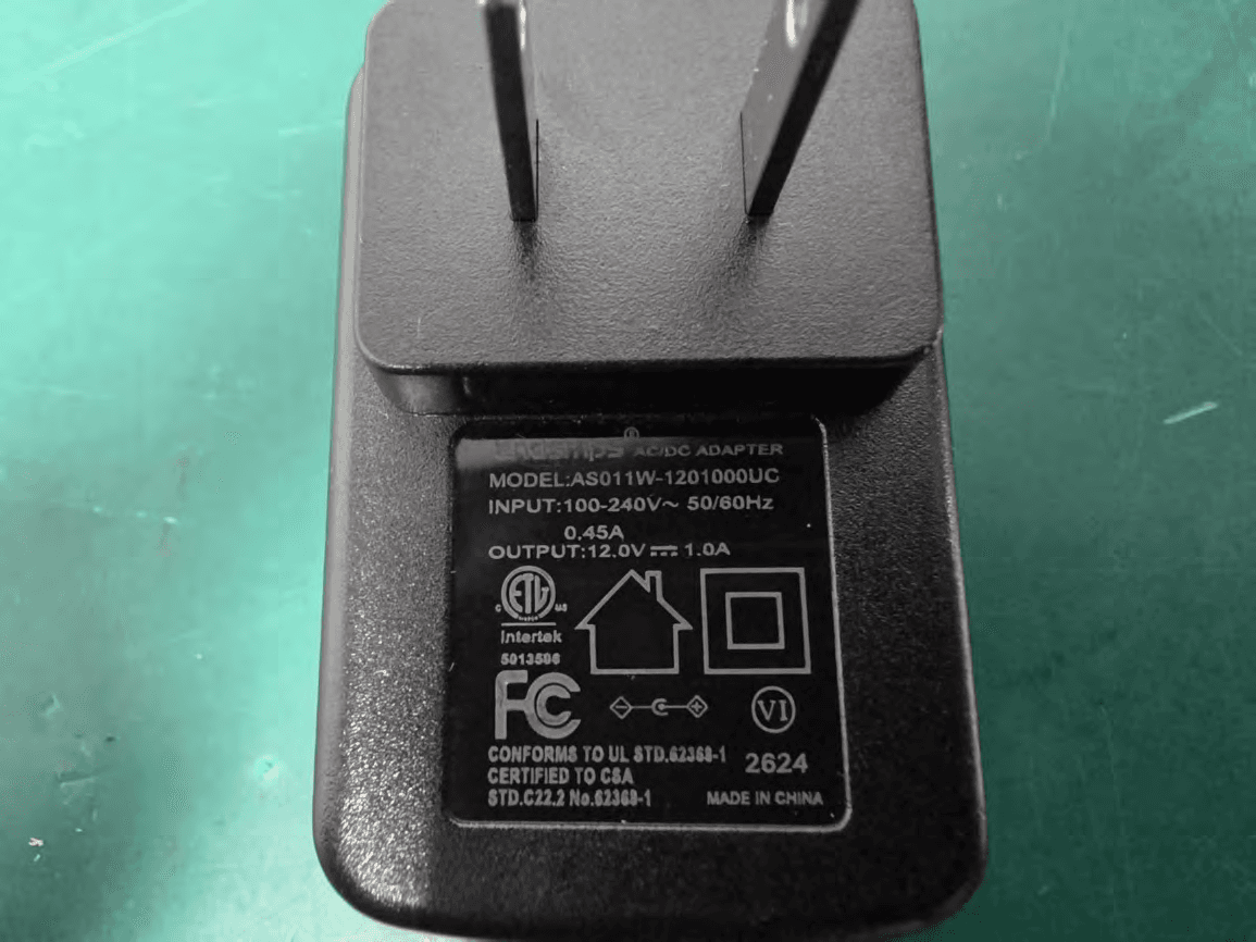 SERENADE 8-IN-1 RECORED PLAYER - FCC ID AUSCR7023AV2 - Modern Marketing Concepts, Inc. (3)