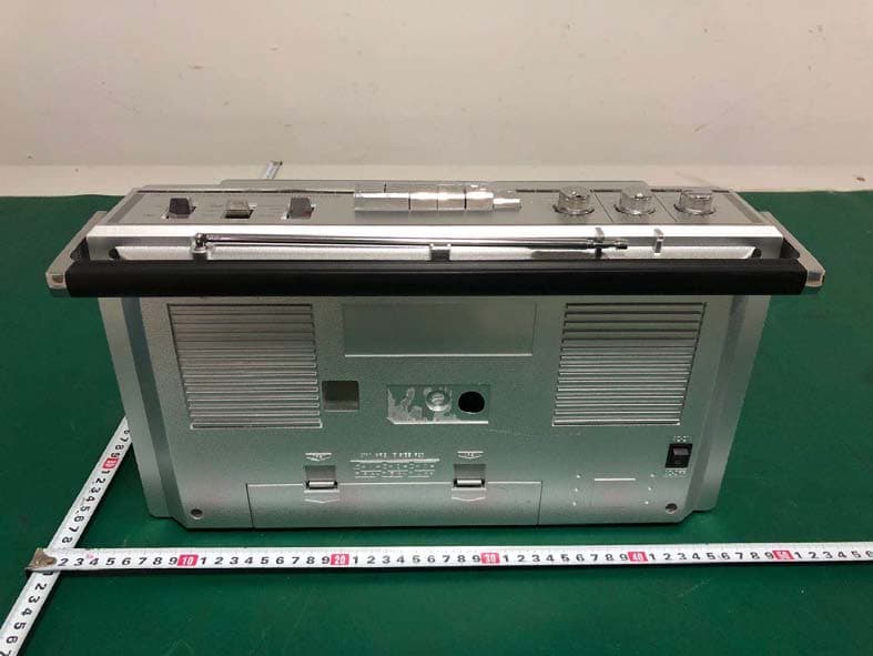 Cassette Player - FCC ID AUSCT201A - Modern Marketing Concepts, Inc. (4)