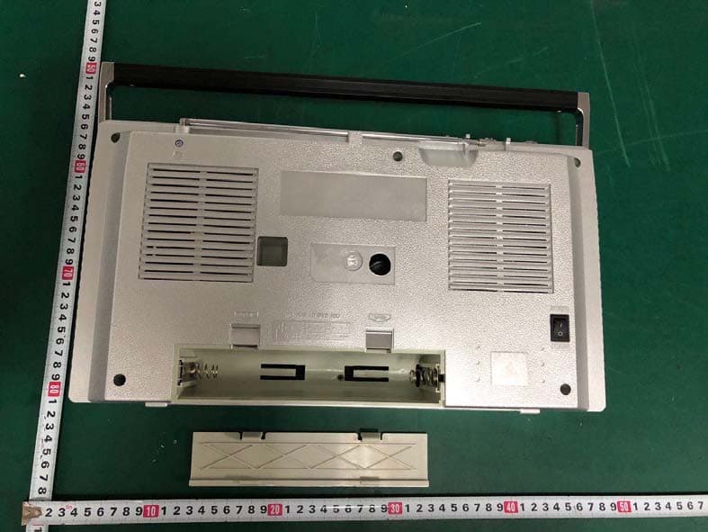 Cassette Player - FCC ID AUSCT201A - Modern Marketing Concepts, Inc. (2)