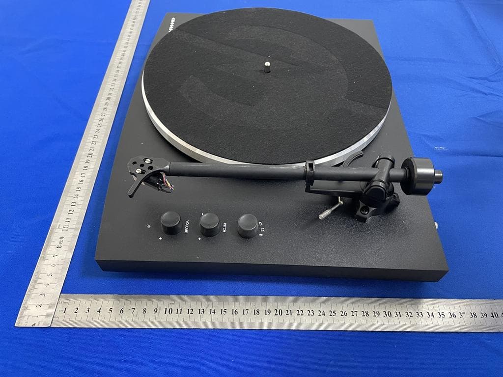 Stereo Turntable System - FCC ID AUST150 - Modern Marketing Concepts, Inc. (2)
