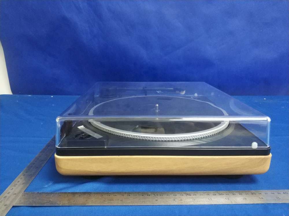 Plastic phonograph - FCC ID AUST400D - Modern Marketing Concepts, Inc. (5)