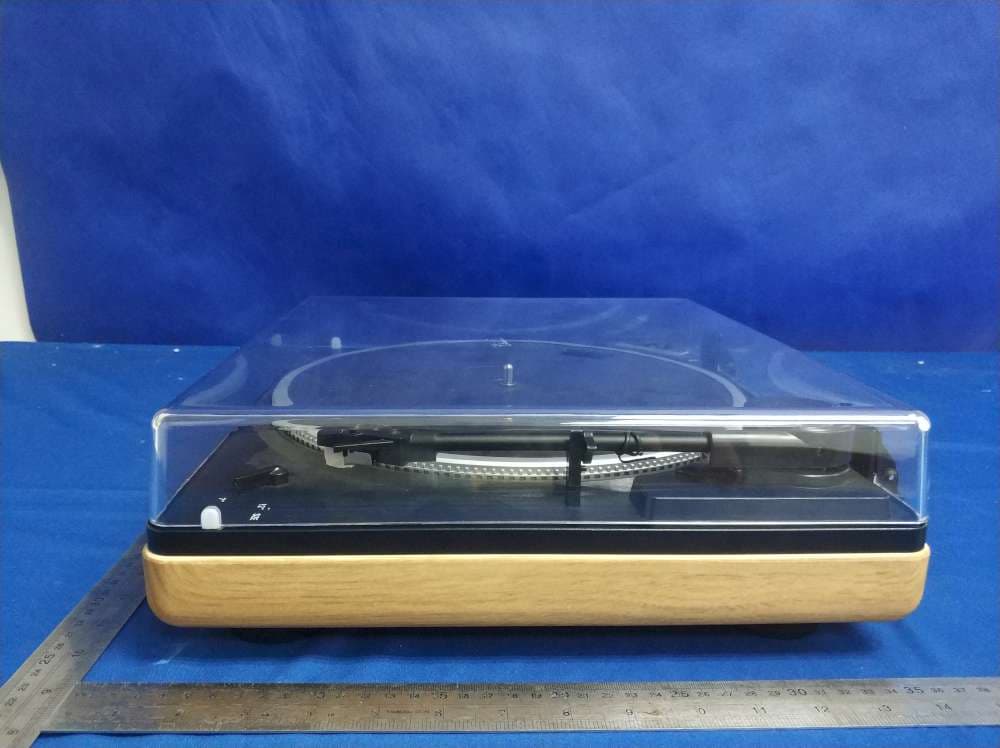 Plastic phonograph - FCC ID AUST400D - Modern Marketing Concepts, Inc. (4)