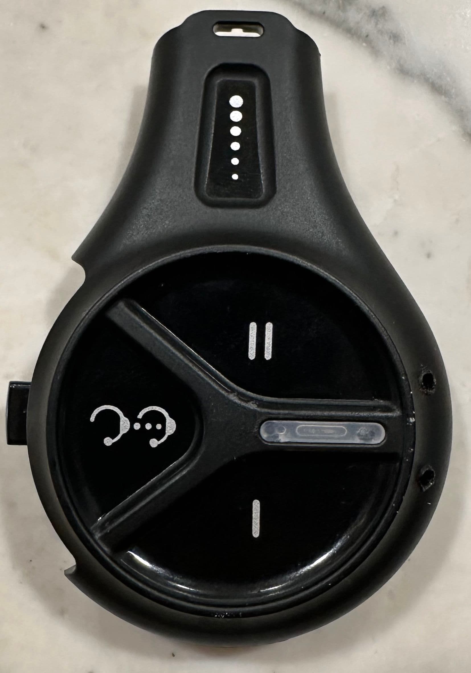 Wireless DECT Headset - FCC ID AVHPCH1 - ParTech Inc.