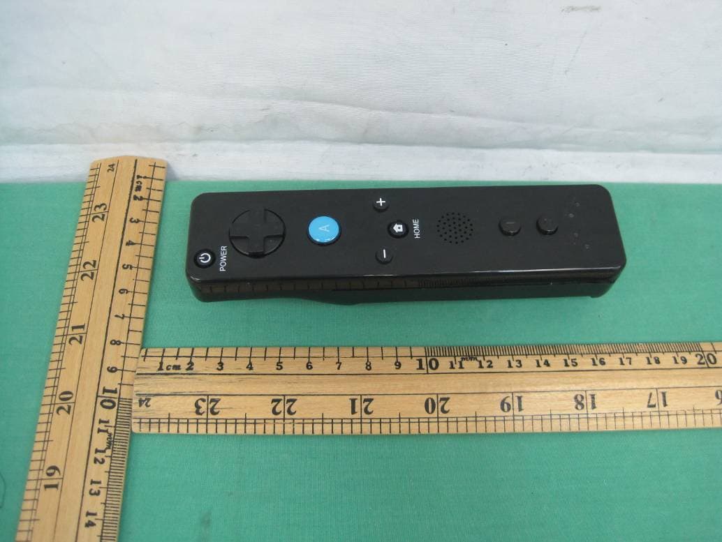 Wii Remote Controller - FCC ID AVJ-3139 - Bigben Interactive (HK) Ltd.