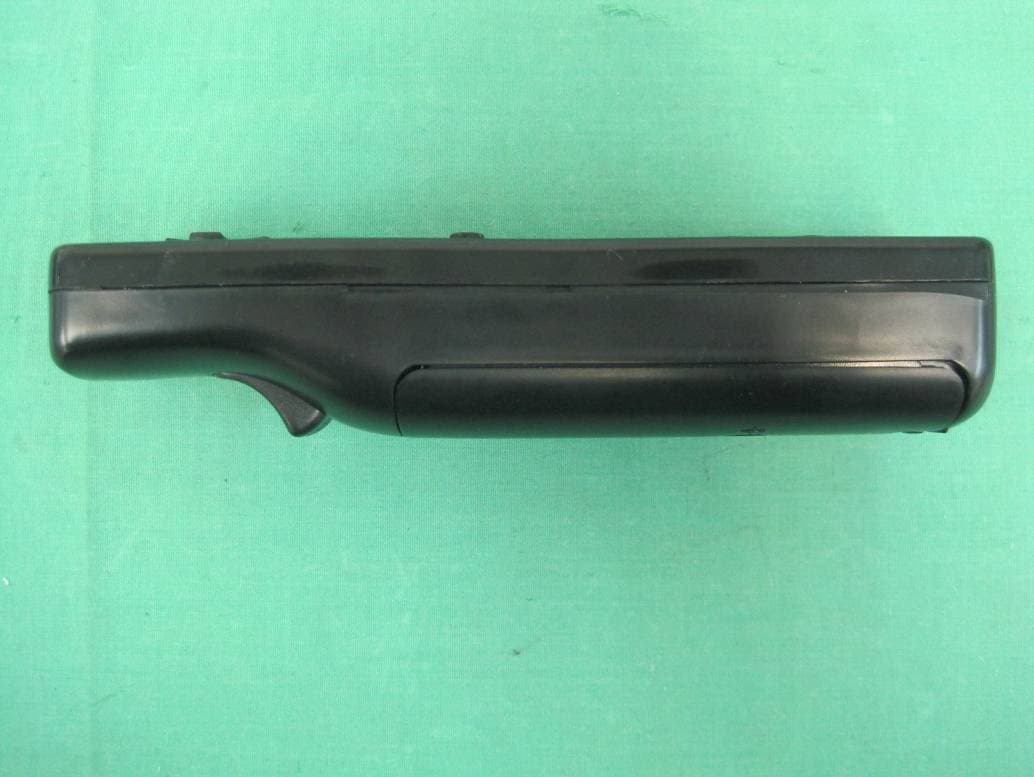 Wii Remote Controller - FCC ID AVJ-3139 - Bigben Interactive (HK) Ltd. (2)