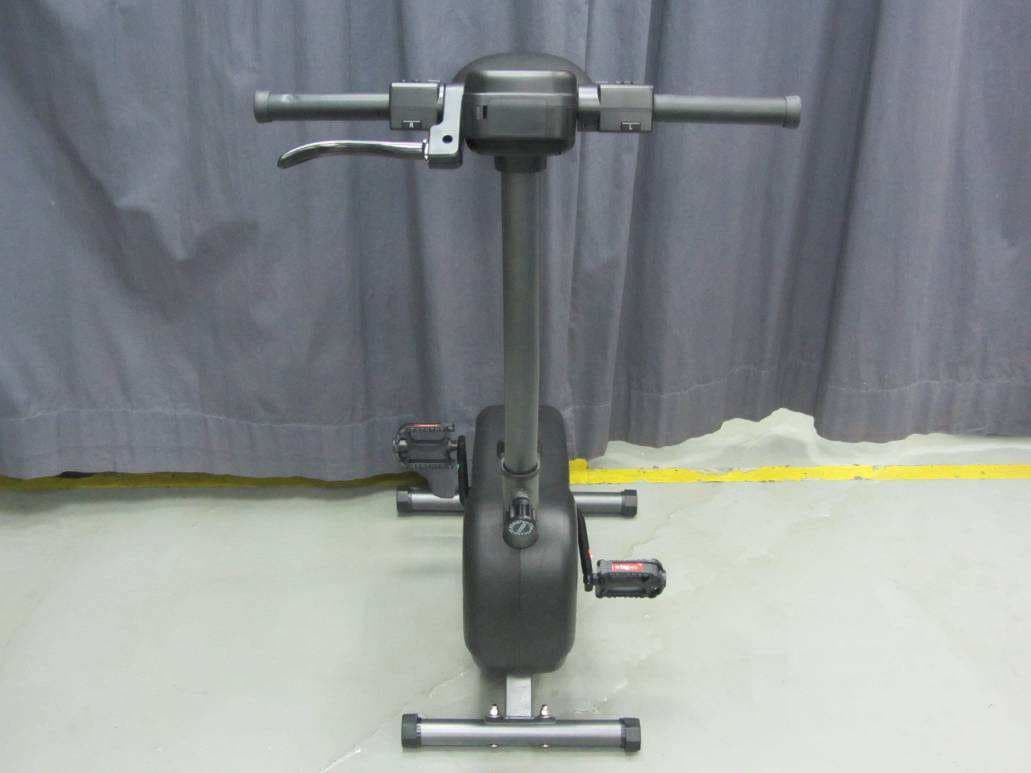 Handle bar unit for cyberbike - FCC ID AVJ-5008B - Bigben Interactive (HK) Ltd. (5)