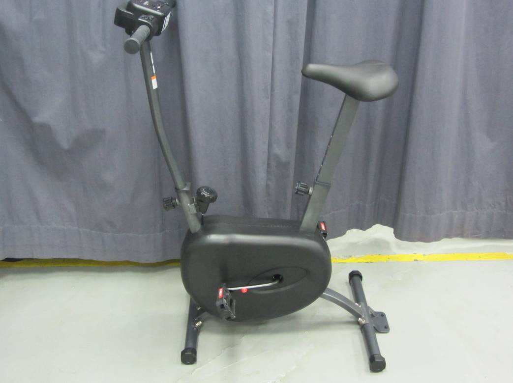 Handle bar unit for cyberbike - FCC ID AVJ-5008B - Bigben Interactive (HK) Ltd. (4)