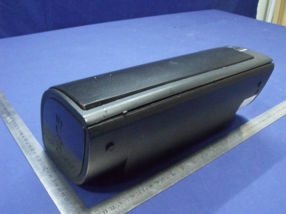 Bluetooth Wireless Speaker With iPhone Dock - FCC ID AWANB-230 - NYNE MULTIMEDIA INC. (4)