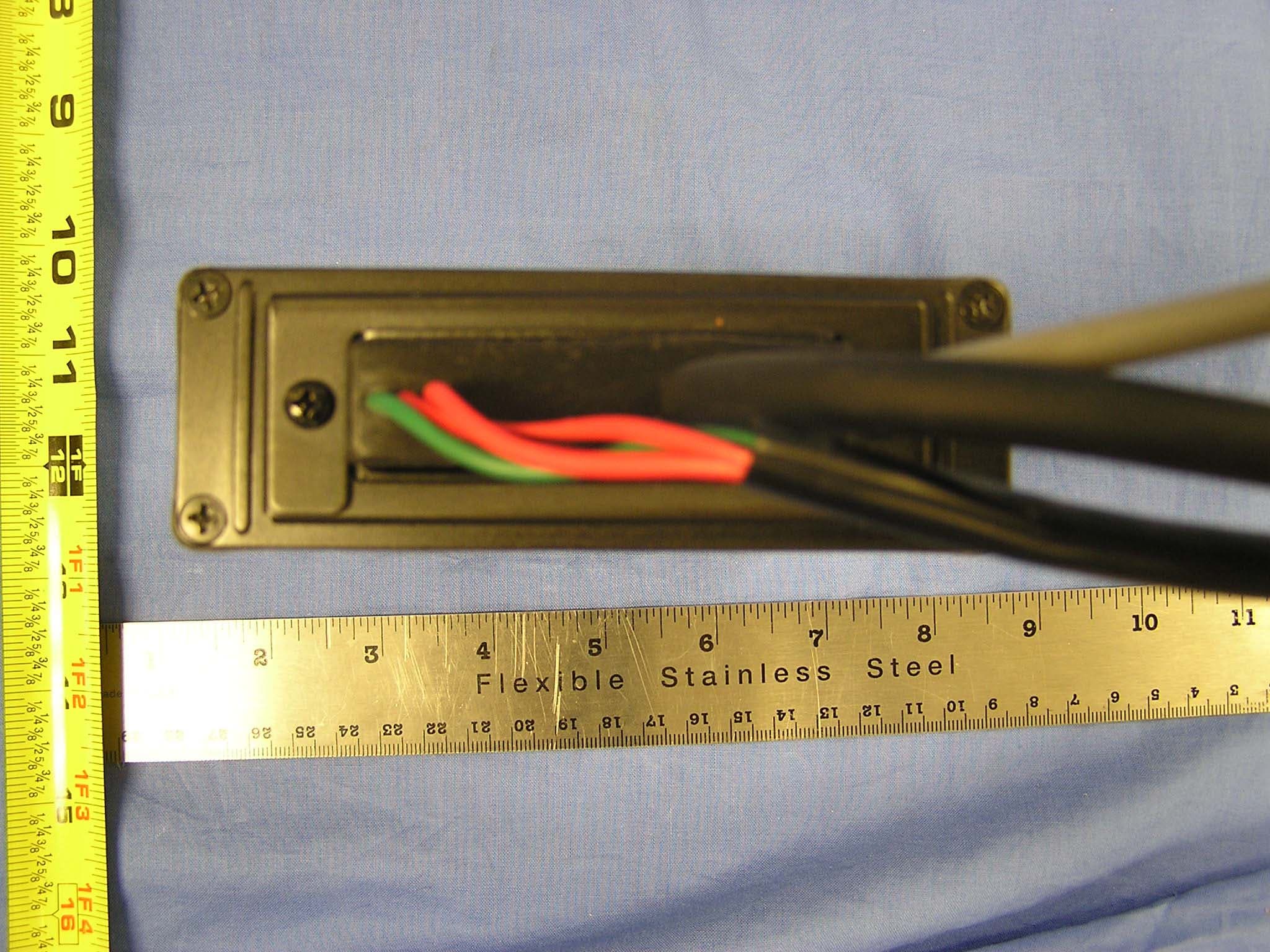 CB Radio - FCC ID AX292AJC216H - Faurecia Clarion Electronics Co., Ltd. (2)