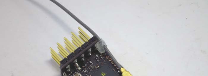 Radio Control Receiver - FCC ID AXG-RG411BL - Konishi Mokei Co., Ltd. (3)