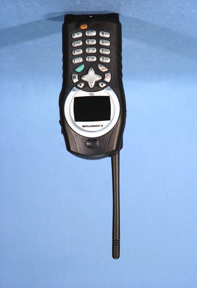 iDEN i325 with MOTOtalk - FCC ID AZ489FT5831 - Motorola Solutions, Inc. (4)
