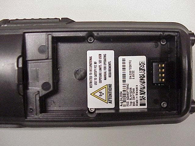 DTR series Two-Way Portable Transceiver - MOTOtalk - FCC ID AZ489FT5842 - Motorola Solutions, Inc. (2)