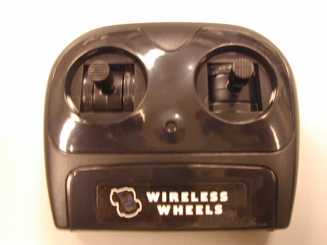 NNTN6402A, DONGLE/CONTROLLER - FCC ID AZ489FT7020 - Motorola Solutions, Inc. (5)