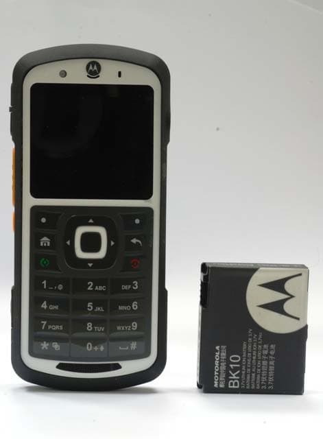 Portable VoWLAN Transceiver with Bluetooth - FCC ID AZ489FT7038 - Motorola Solutions, Inc. (4)