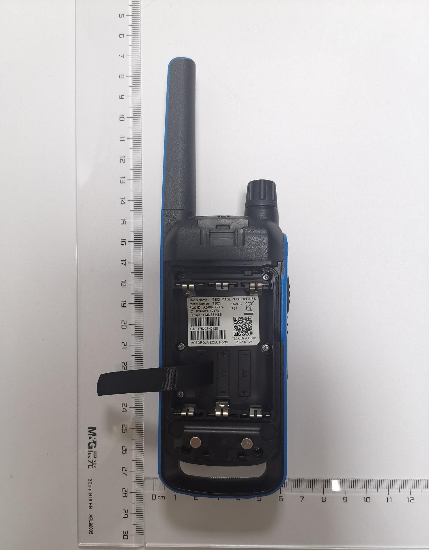 Consumer Radio 462-467MHz with Weather Channel - FCC ID AZ489FT7174 - Motorola Solutions, Inc. (2)