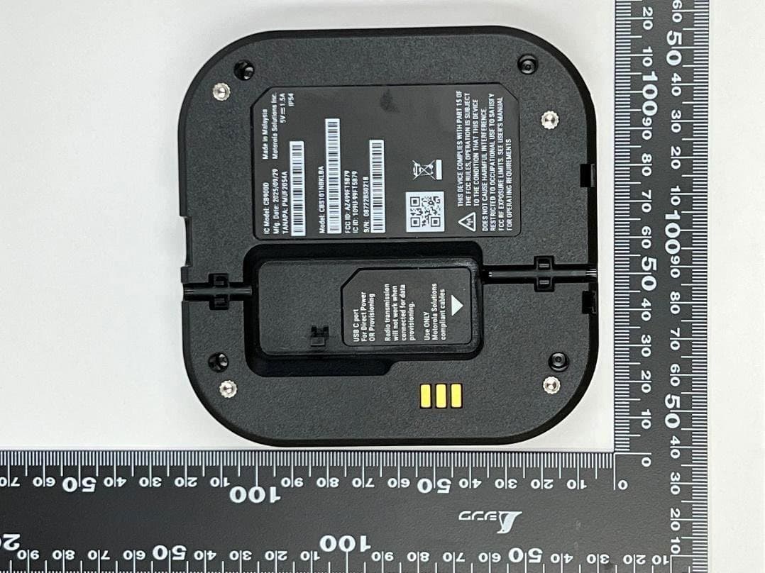 2-way Portable Radio with BT, BTLE, WIFI, NFC and LTE - FCC ID AZ499FT5879 - Motorola Solutions, Inc. (3)