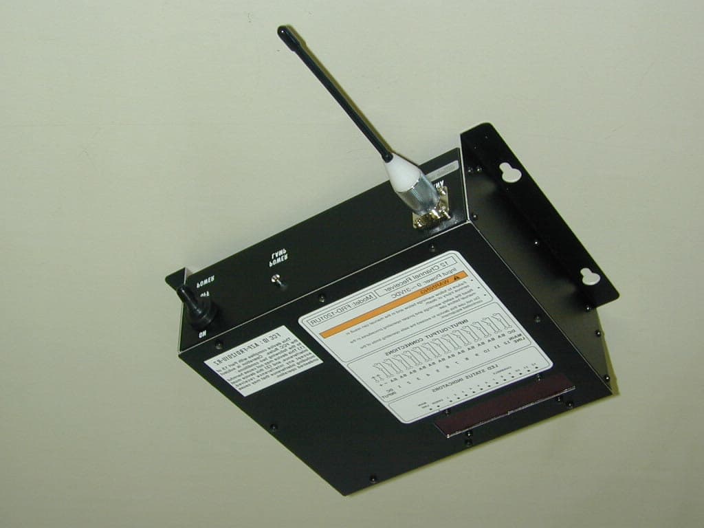 Industrial Remote Control Receiver - FCC ID AZP-FRD1201U-R2 - Futaba Corporation (2)