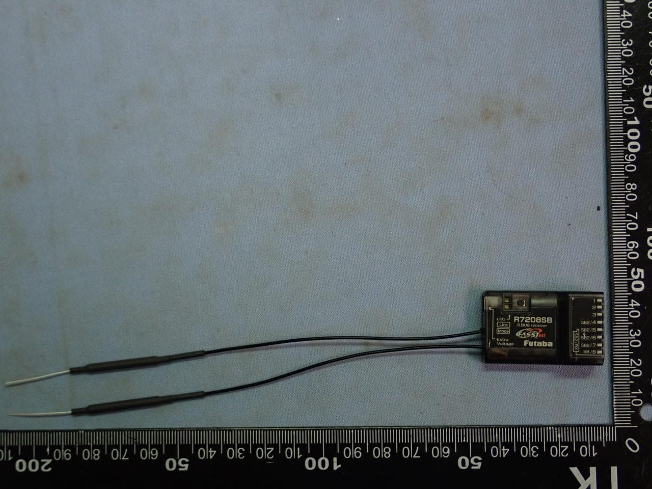 RECEIVER - FCC ID AZP-R7208SB-24G - Futaba Corporation (5)