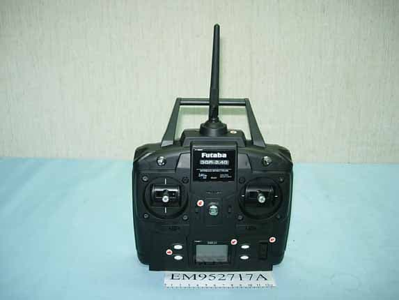 Radio Control Transmitter - FCC ID AZPT3GR-24G - Futaba Corporation (3)