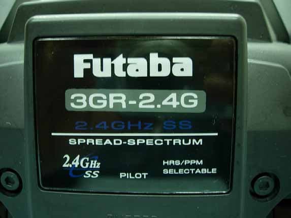 Radio Control Transmitter - FCC ID AZPT3GR-24G - Futaba Corporation (1)