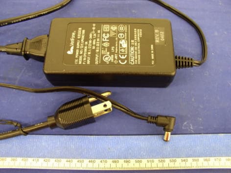 Wireless POS Terminal - FCC ID B32OMNI56XXC - VeriFone Inc
