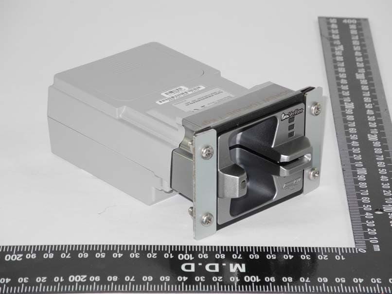 POS terminal - FCC ID B32UX300400 - VeriFone Inc (3)